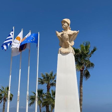 Larnaca Beach Apartment 1A Экстерьер фото