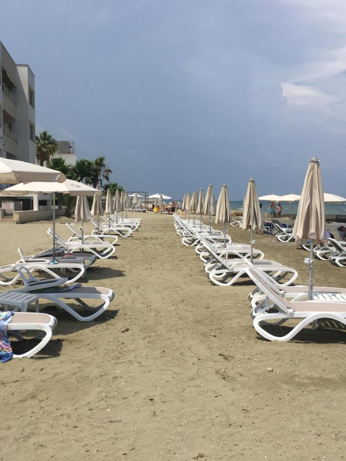Larnaca Beach Apartment 1A Экстерьер фото