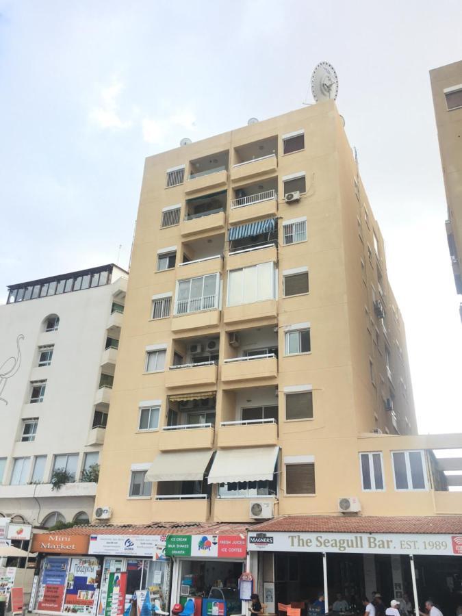 Larnaca Beach Apartment 1A Экстерьер фото